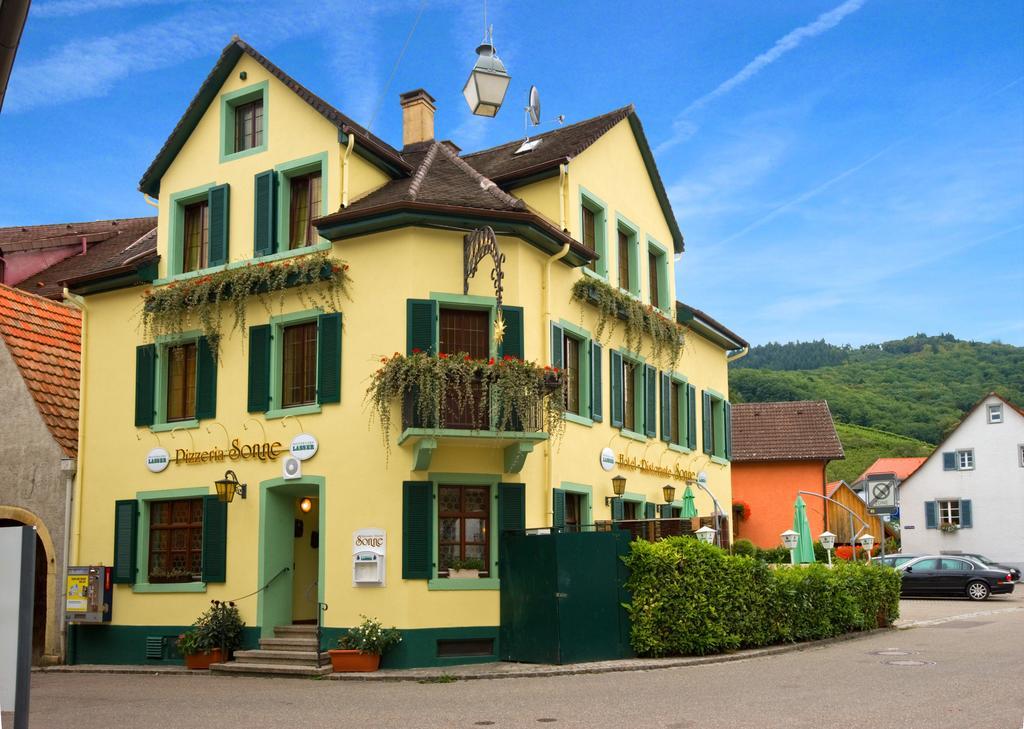 Hotel Sonne Staufen im Breisgau Exterior photo