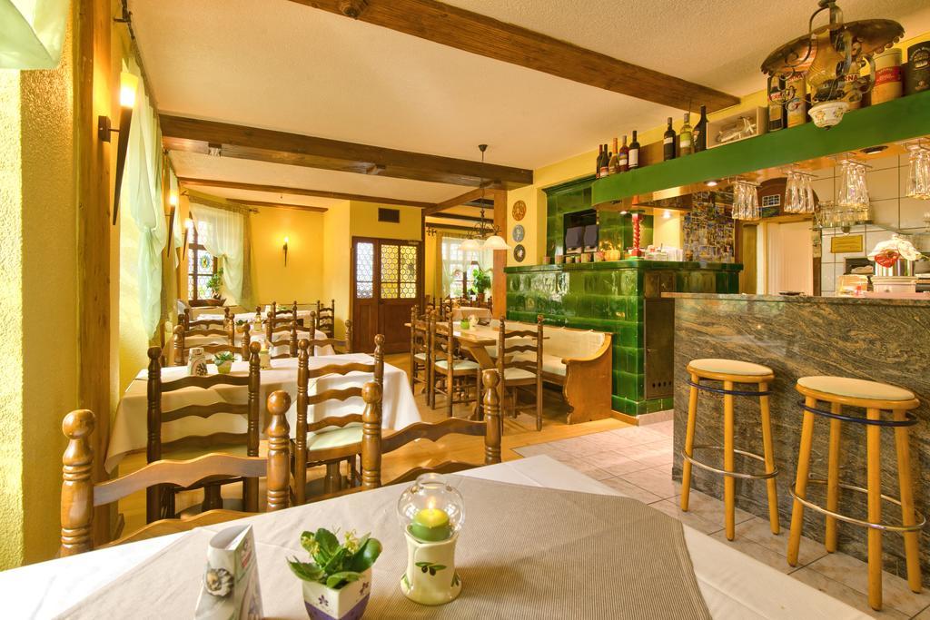 Hotel Sonne Staufen im Breisgau Exterior photo